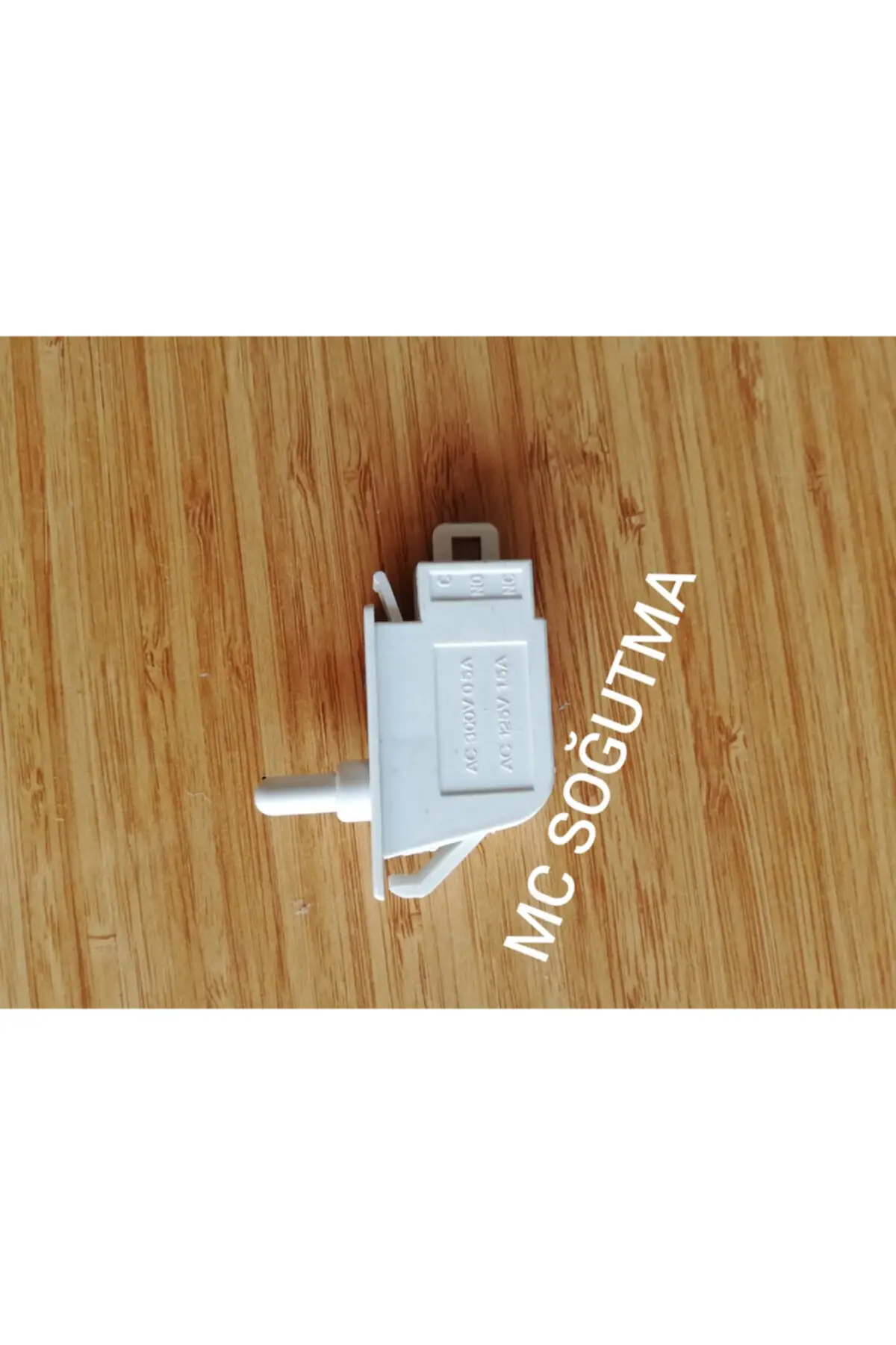 

Refrigerator Door Push Button Light Button Button Button Button Keypad 3 Socket