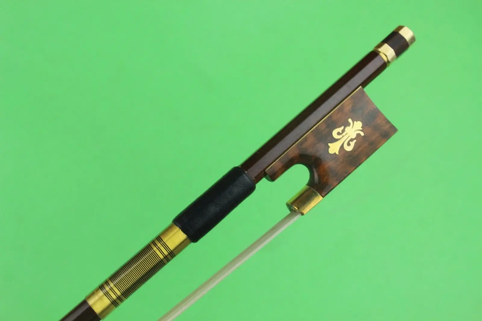 

New PRO 4/4 carbon fiber violin bow wrapped wood veneer snakewood frog