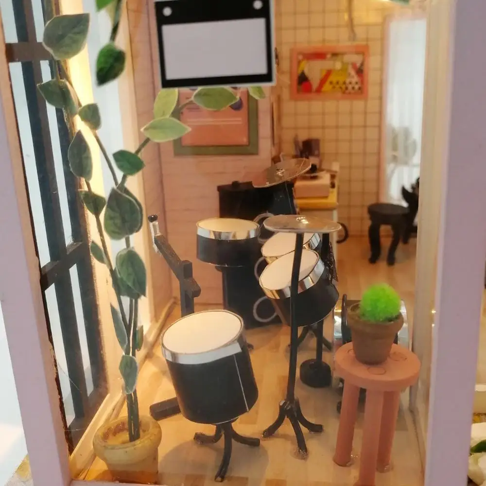 

Wooden Toy Diy Dollhouse Miniature Dollhouse Handmade Doll House Furniture Puzzle Assemble 3D Miniaturas Model For Children