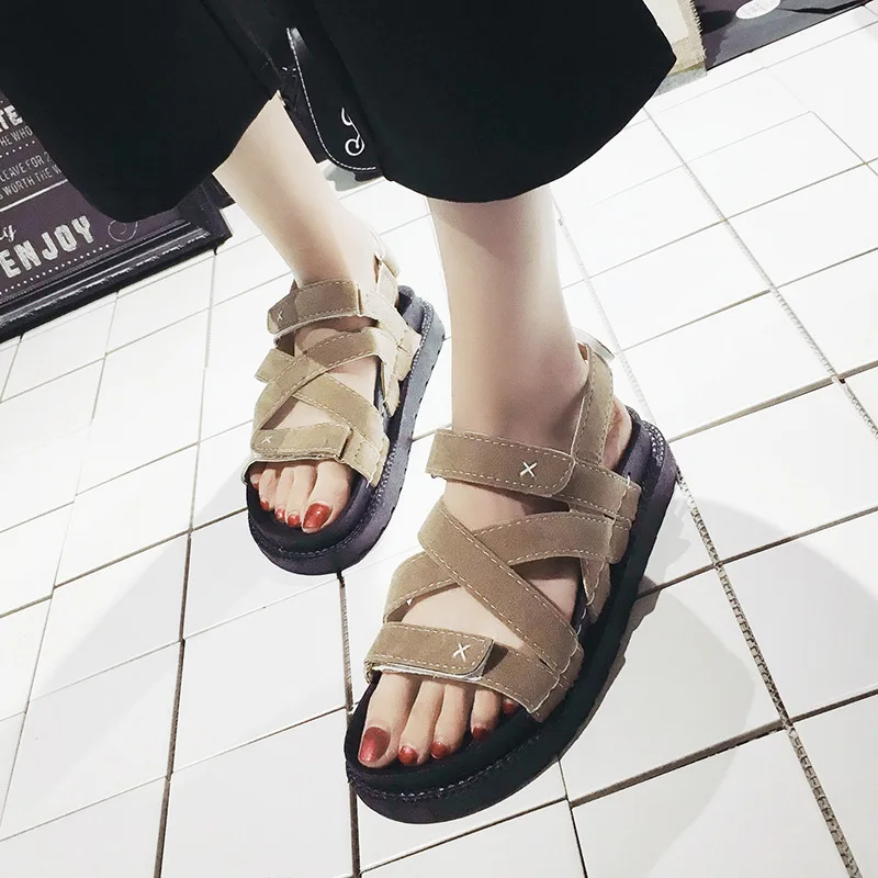 

Women's Sneakers Sandals 2021 Summer Latest Ladies Fashion Solid Color Flat Sandals Beach Shoes Round Toe Sandals Women Shoes