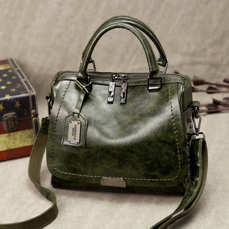 

Bestform Fashion Rivet Women Bag 2021 New Large Capacity Luxury Handbag Pu Leather Leisure Female Shoulder & Crossbody Bags