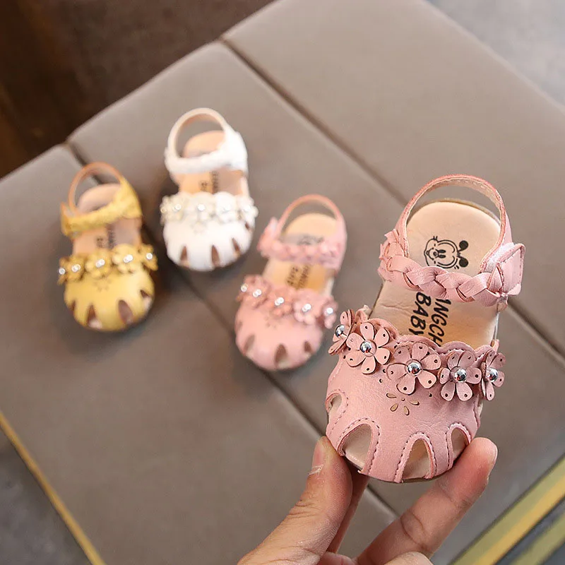 

Newest Summer Kids Shoes 2021 Fashion Leathers Sweet Children Sandals For Girls Toddler Baby Breathable Hoolow Out Bow Shoes