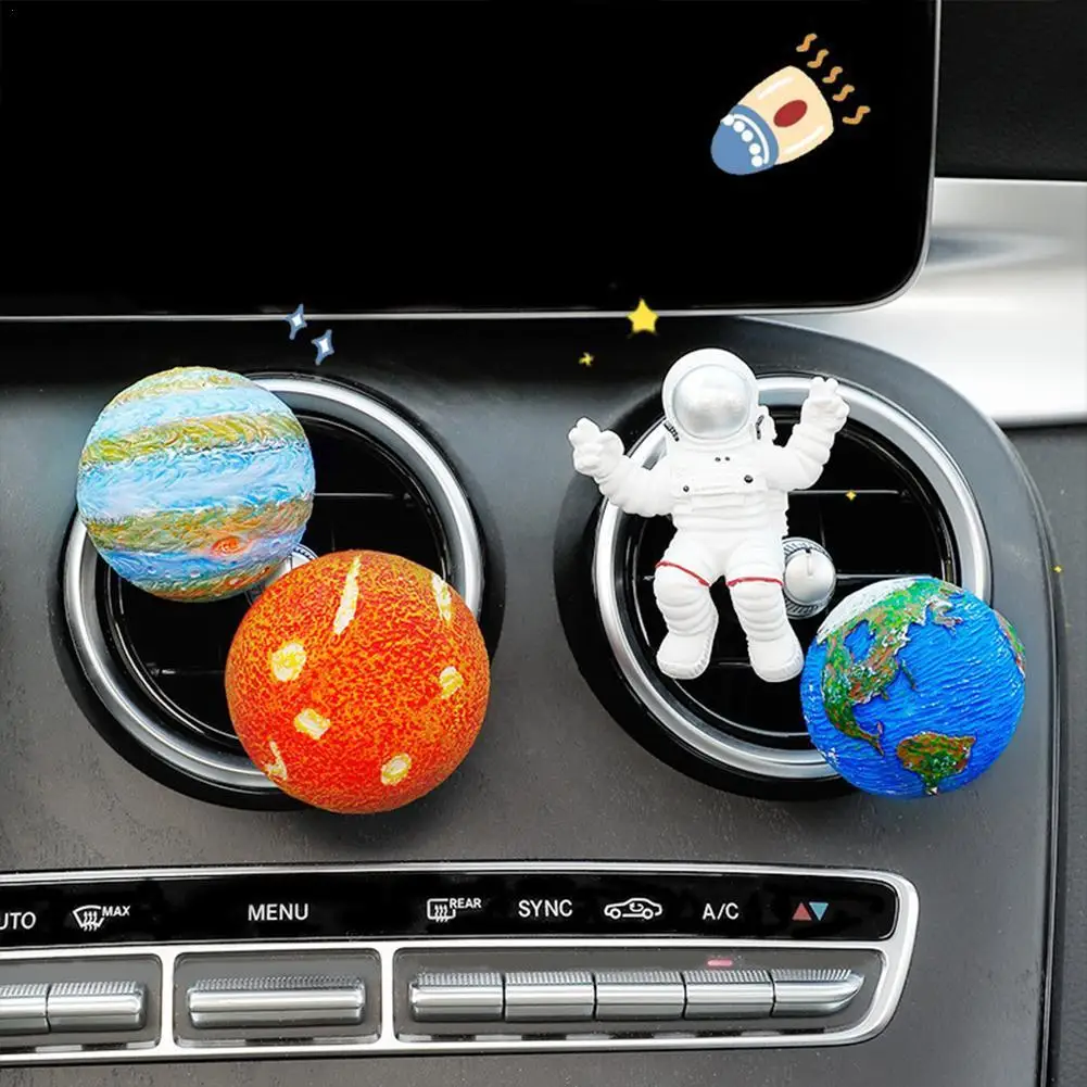 

Creative Car Air Freshener Resin Space Astronaut Car Air Conditioning Outlet Perfume Clip Fragrance Auto Decoration Ornaments