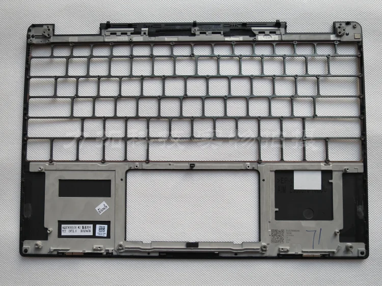 Dell XPS13-7390 2--1 C    045T4C US