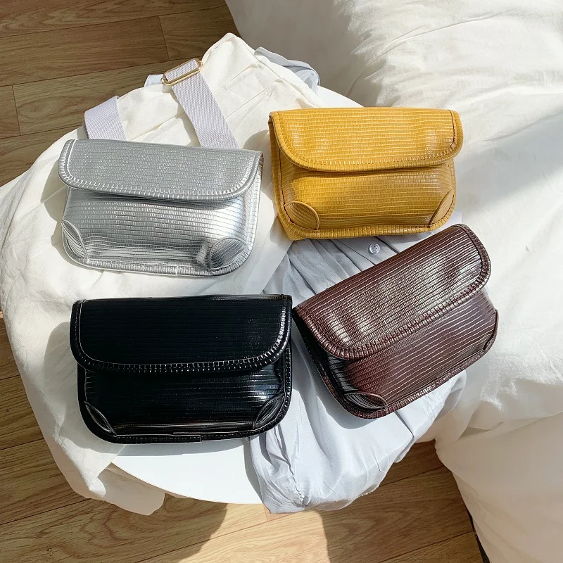 

New Crossbody Bags for Girls Popular pu Leather Handbag Stripe Pattern Small Shoulder Bag Punk Fashion Pouch Silver