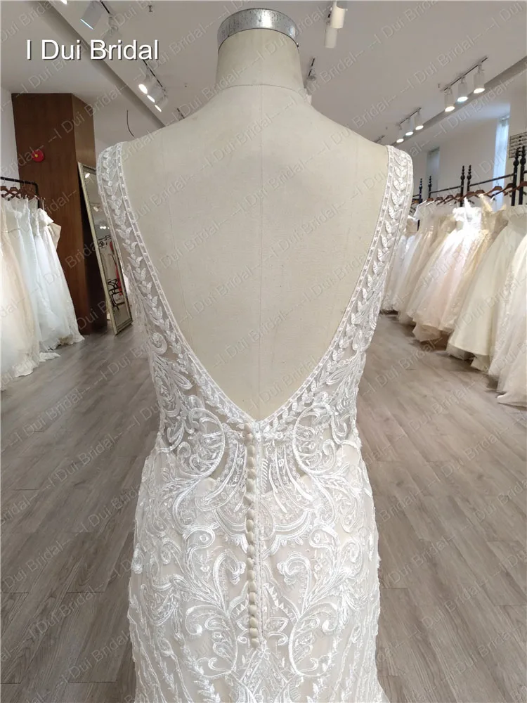 Plunging Neck Mermaid Lace Wedding Dress Unique Pattern Bridal Gown Factory Custom Make