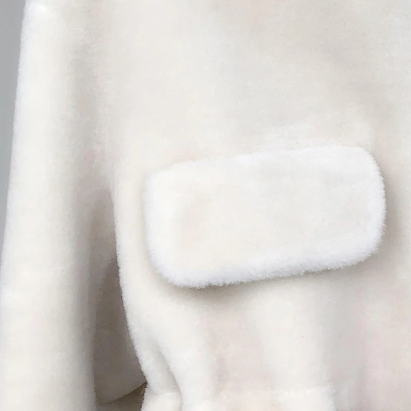 

Fur & Faux Fur
