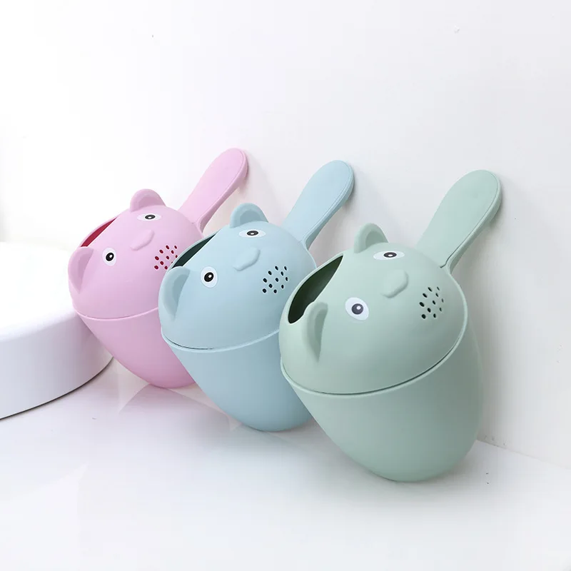 

Cute Cartoon Baby Bath Caps Toddle Shampoo Cup Children Bathing Bailer Baby Shower Spoons Child Washing Hair Cup Kids Bath Tool