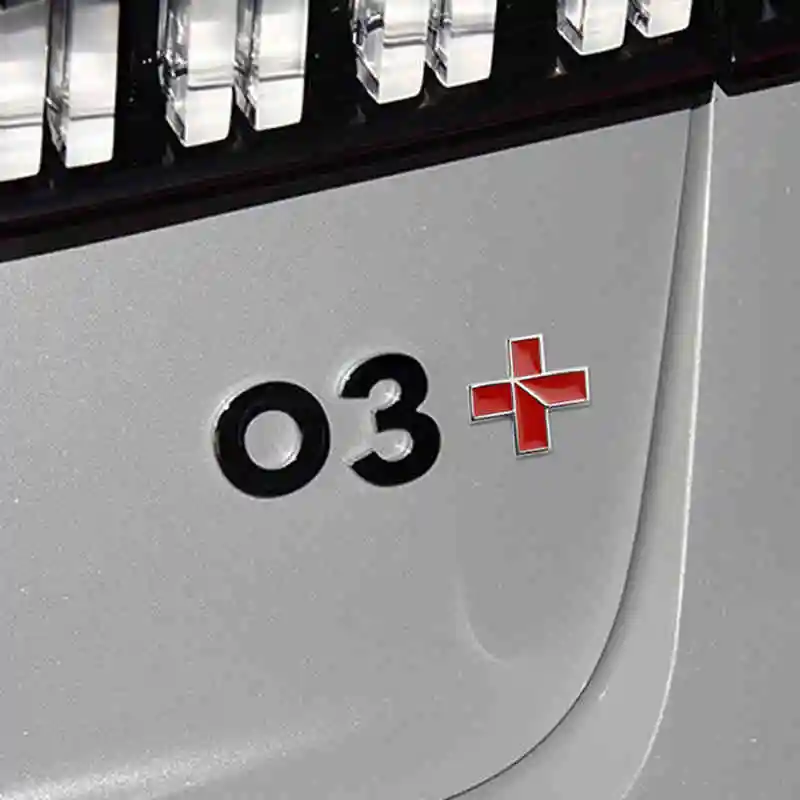 Noizzy модный красный крест Plus + наклейка на Автомобиль Мотоцикл авто значок эмблема