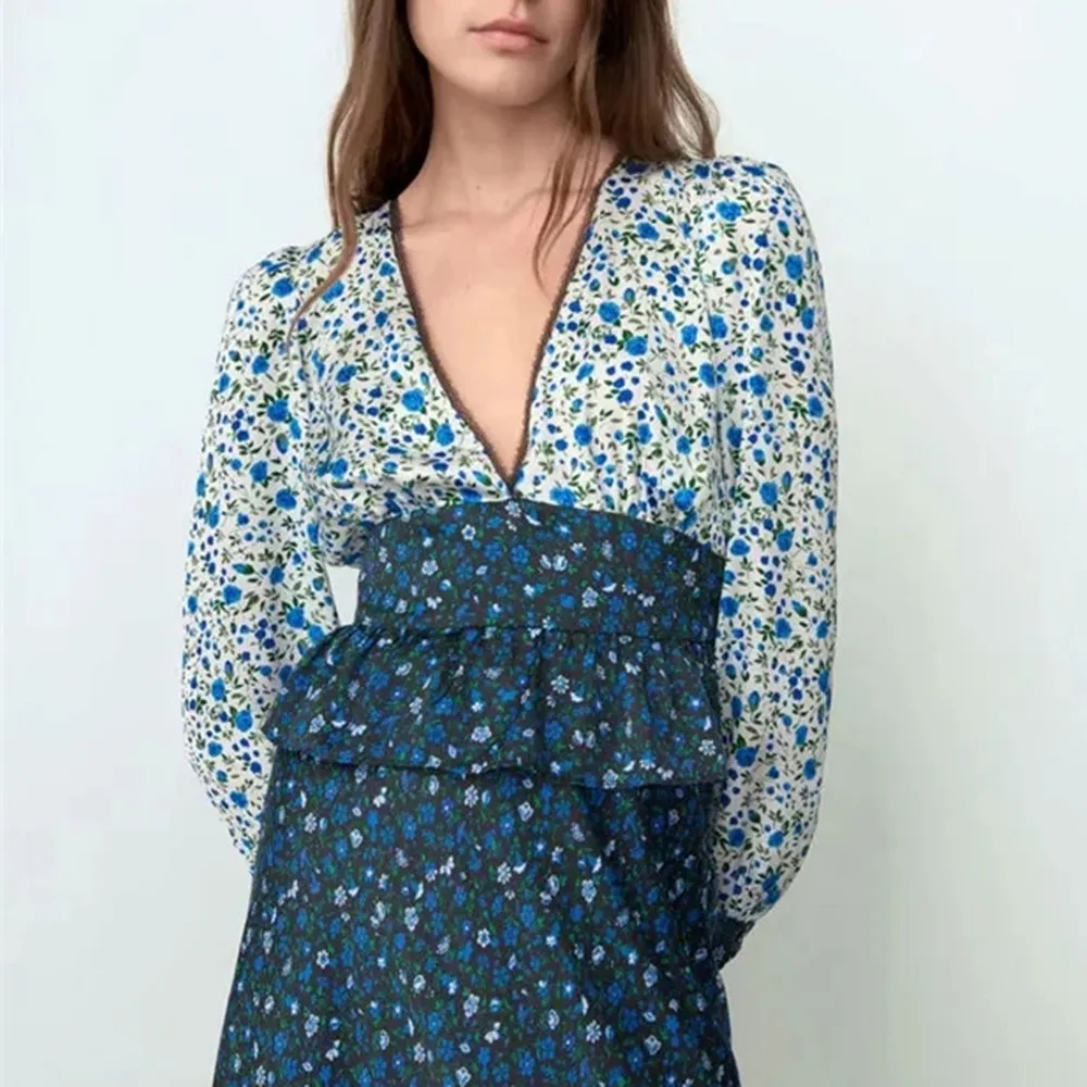 

2021 Women Floral Print Cropped Blouse Women Long Sleeve Lace Trim Vintage Blouses Womens Chic Elastic Hem Casual Autumn Top