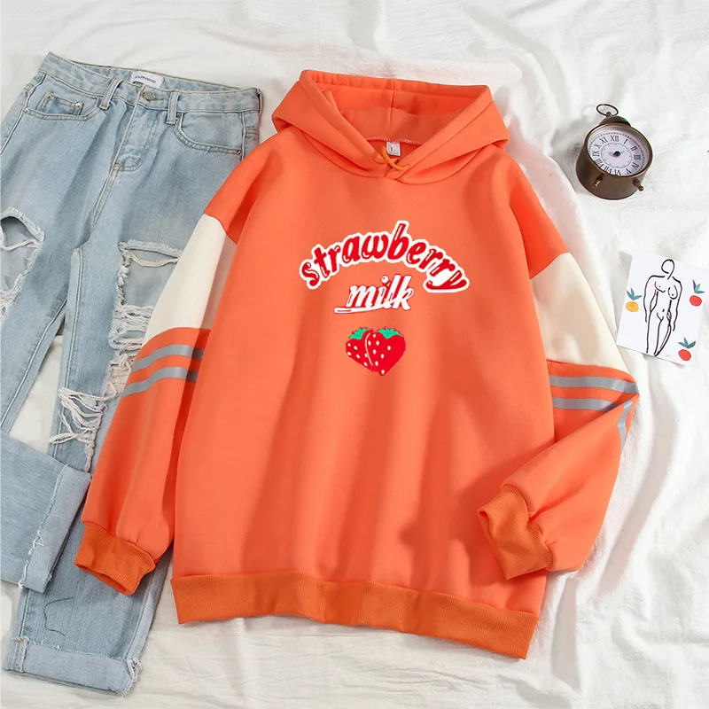 Женские толстовки в японском стиле с принтом клубники и начесом зимние капюшоном