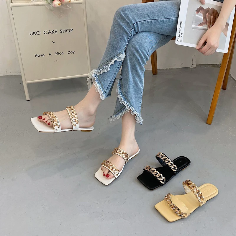 

Square Toe Flat Slippers Women 2021 Big Chain Designer Slides Soft Casual Summer Shoes Woman Sandals Beach Slippers Flip Flops