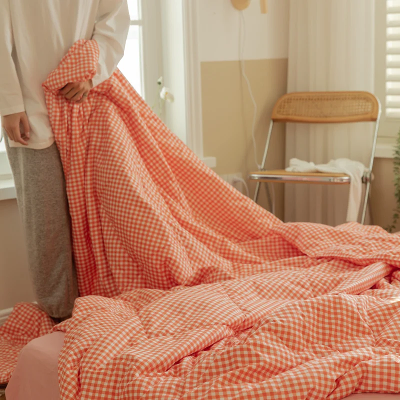 Летнее одеяло в клетку модное покрывало оранжевое тонкое мягкое для кровати