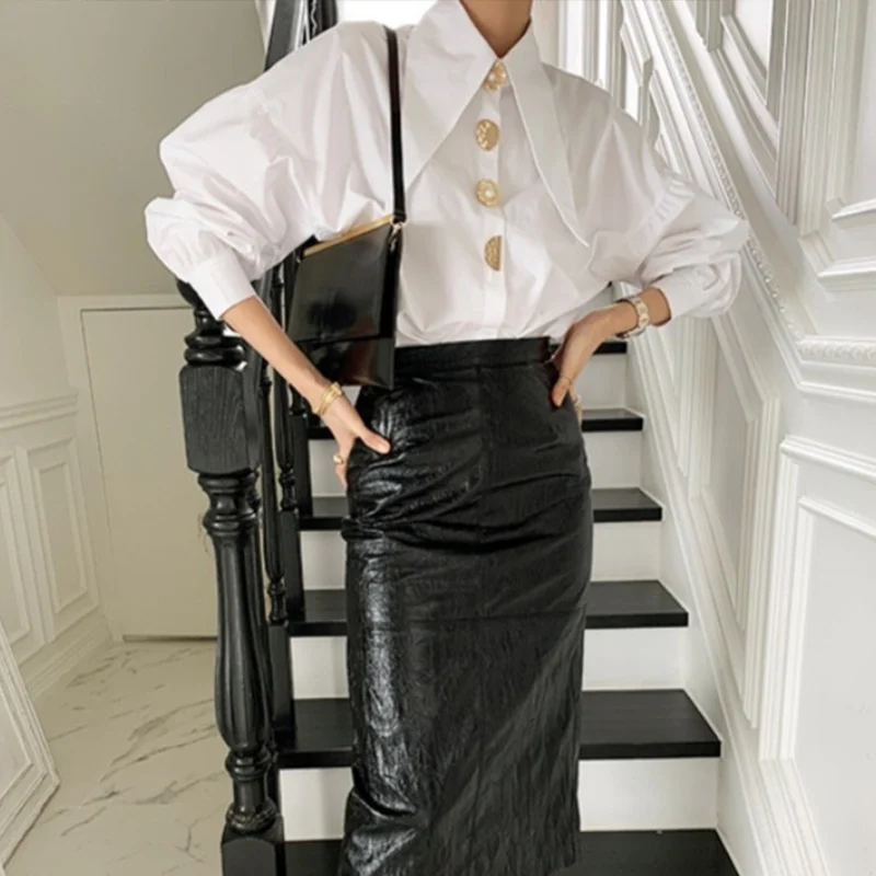 

Korean Elegant White Shirt Women Turn-down Collar Lantern Long Sleeve Buttons Female Shirts 2021 Spring Fashion Lady Blouse Tops