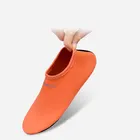 Женские носки для плавания, акваноски для дайвинга, легкая Водная обувь, пляжная обувь, нескользящие носки для плавания на море, 2021