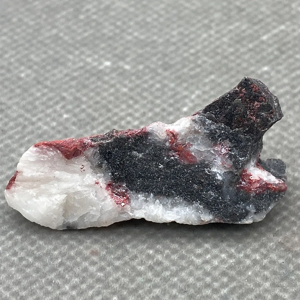

Natural Cinnabar stone Original red Stone Healing Reiki Crystal A26#