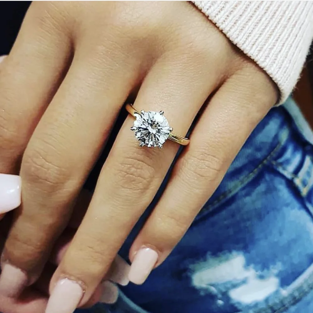 Роскошные 100% 925 стерлингового серебра 2ct круглой огранки псевдо бриллиант