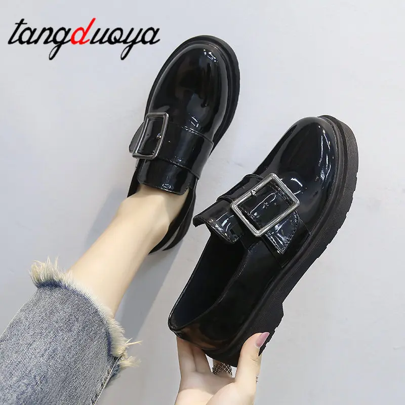 Новинка Женская обувь на плоской подошве Сезон осень Лоферы Модные броги