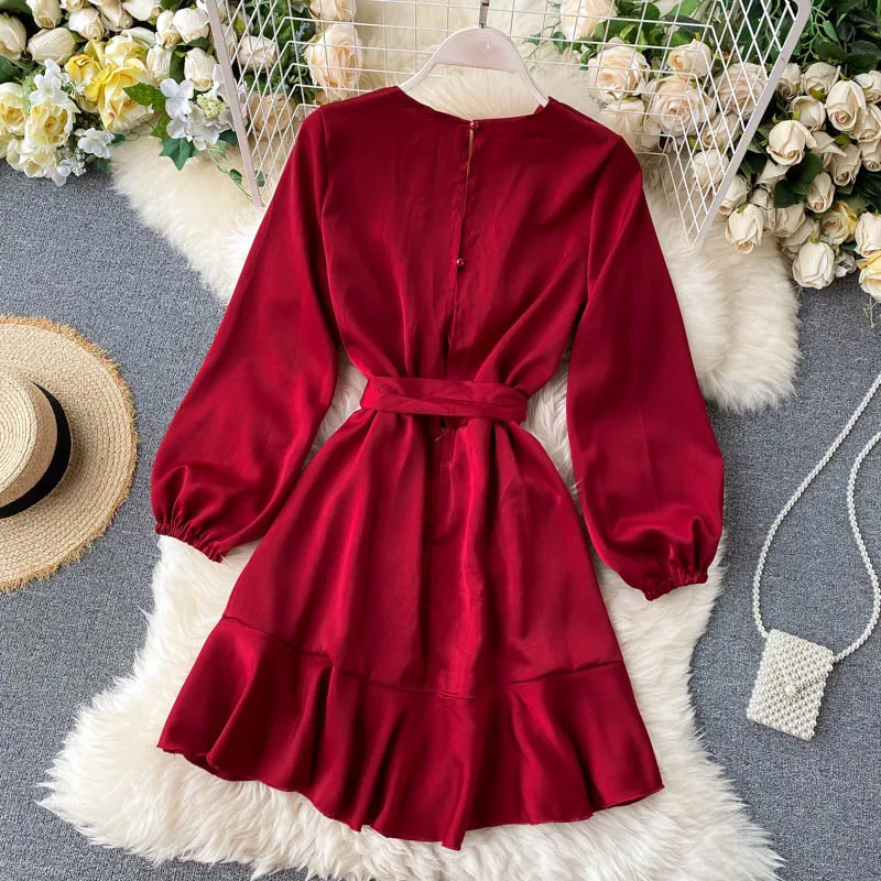 

Long Sleeve Dress V-neck Lace Up Waist Shows Slim Draping Feeling Lantern Long Sleeve Ruffle A-line Skirt New Fall 2020 Dress