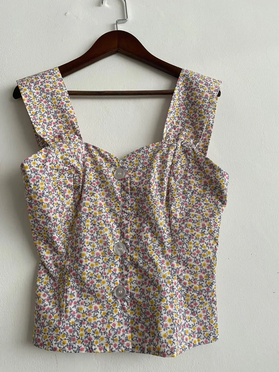 Women Front Buttons Vest Sleeveless Lady Vintage Floral Printing Backless  Female Tank Tops 2021 Summer New