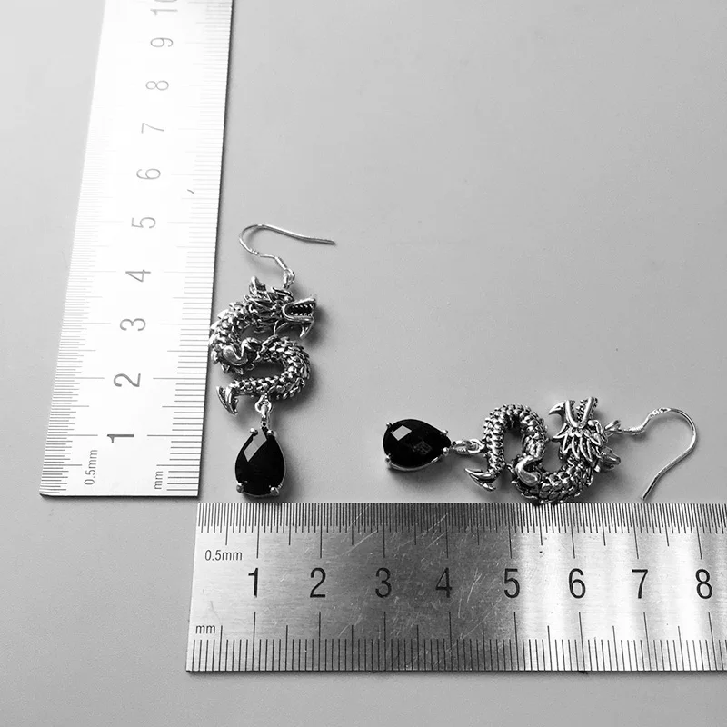 Женские и мужские сережки-капельки с китайским драконом из стерлингового