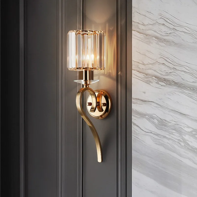 

Роскошная Минималистичная металлическая настенная лампа, Хрустальный светодиодный коридор, украшение, индивидуальный креативный прикроватный светильник для спальни