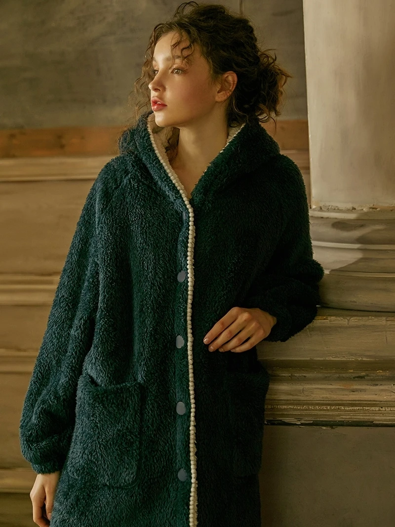 Women Robe Winter Sweet Long Sleeve Leisurely Loose Style Homewear Velvet Robes Ins Fashion Blue Pink High Quality | Женская одежда
