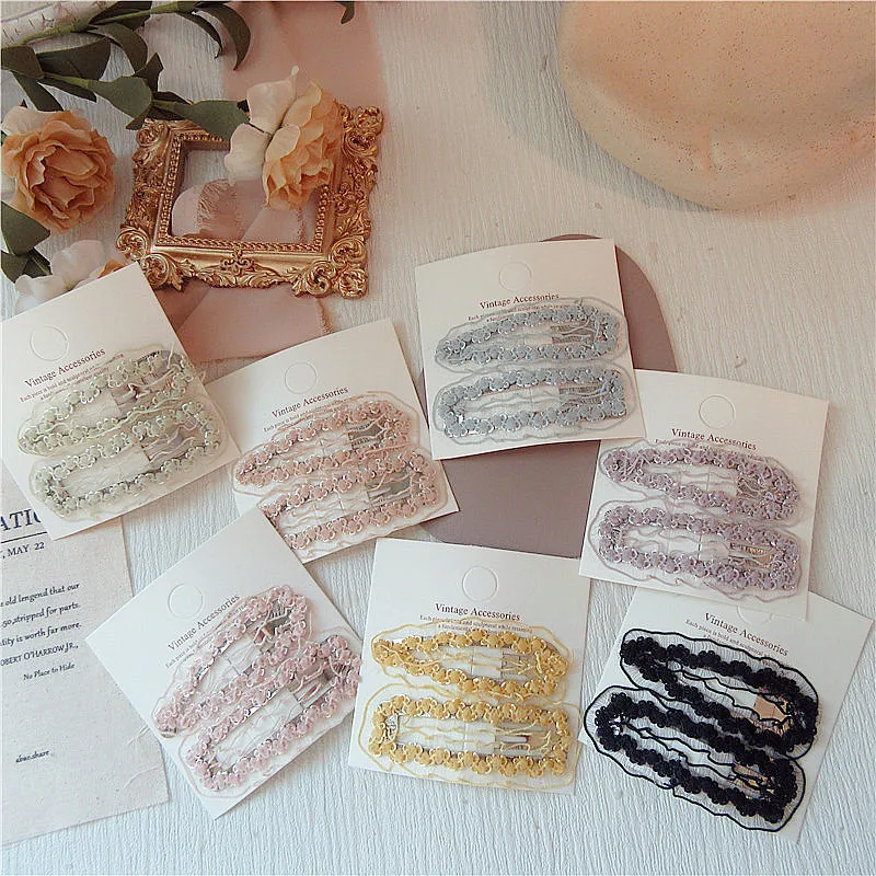 

Ins ветрозащитная сетка с красными кружевными краями Геометрическая квадратная капля комбинация BB зажим боковая заколка головной убор Слад...