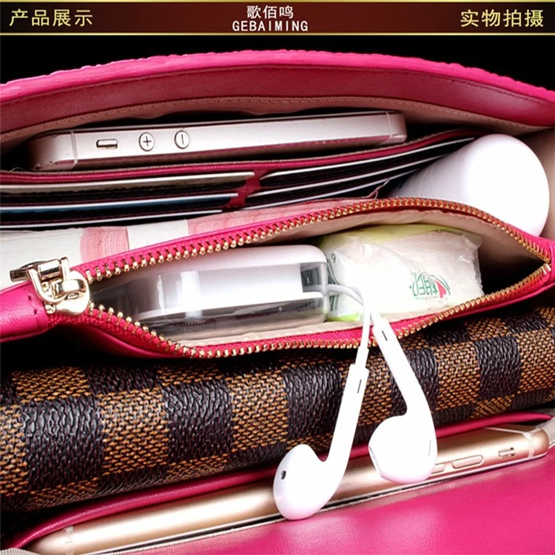 

The new alligator leather women bag handbag mini bag pack is a small square bag with a one-shoulder stiletto bag satchel handbag