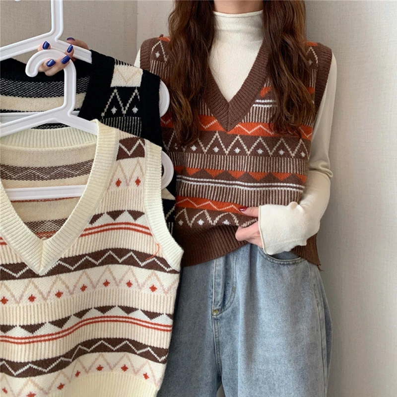 

Fall Winter 2021 New Vest Argyle Sweater Jacket Korean Style V-neck Loose Female Pullovers Knitted Sweater Vest Casual Women