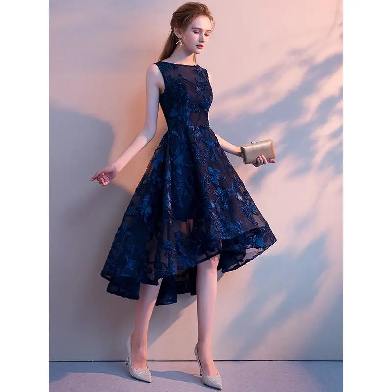 Женское вечервечерние платье элегантное кружевное с цветочной аппликацией