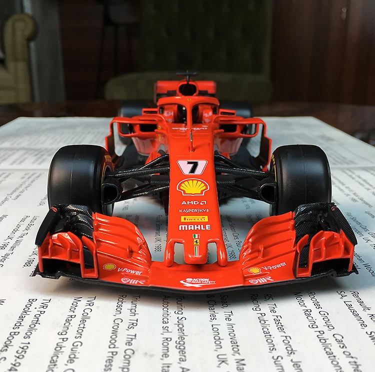 Bburago 1:18 1/18 Ferrari SF71 H Kimi · Raikkonen No7 Формула 1 F1 гоночный автомобиль Транспортное средство литье под давлением дисплей Модель Игрушки для мальчиков детей