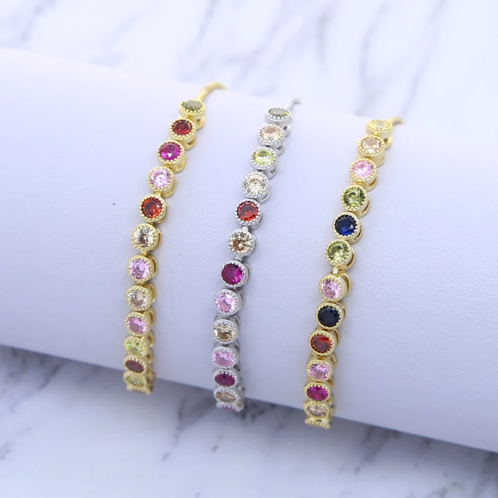 Модные женские браслеты с шармами и фианитами круглые простые изящные