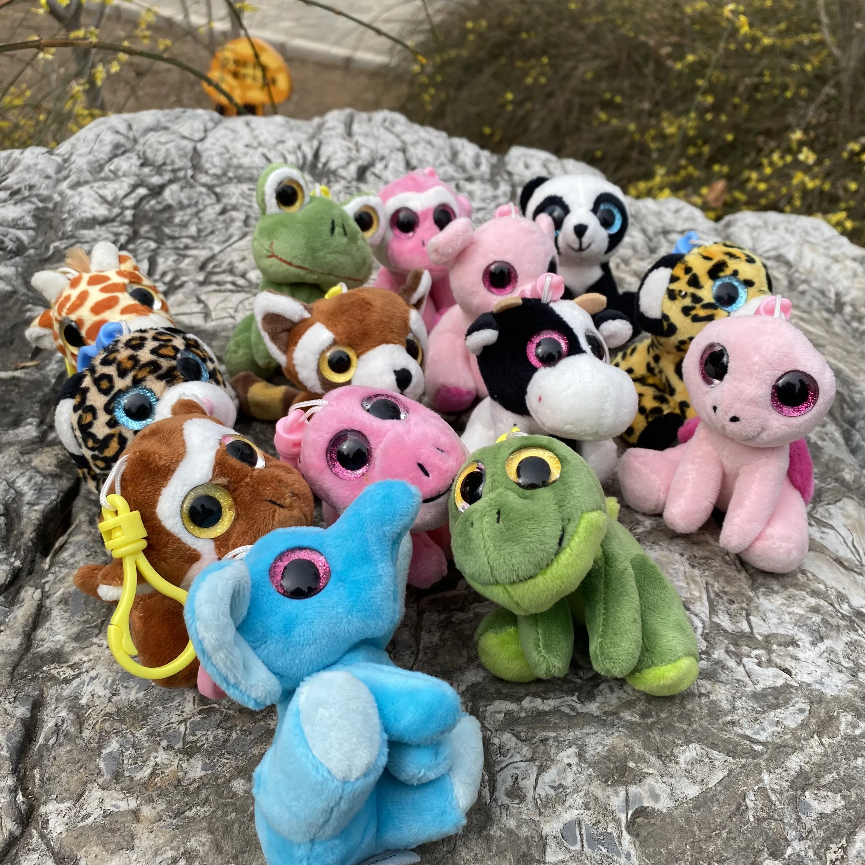 

10cm Animals Frog Leopard Plush Pendant, Backpack Decoration keychain Monkey Elepant Panda Keyring