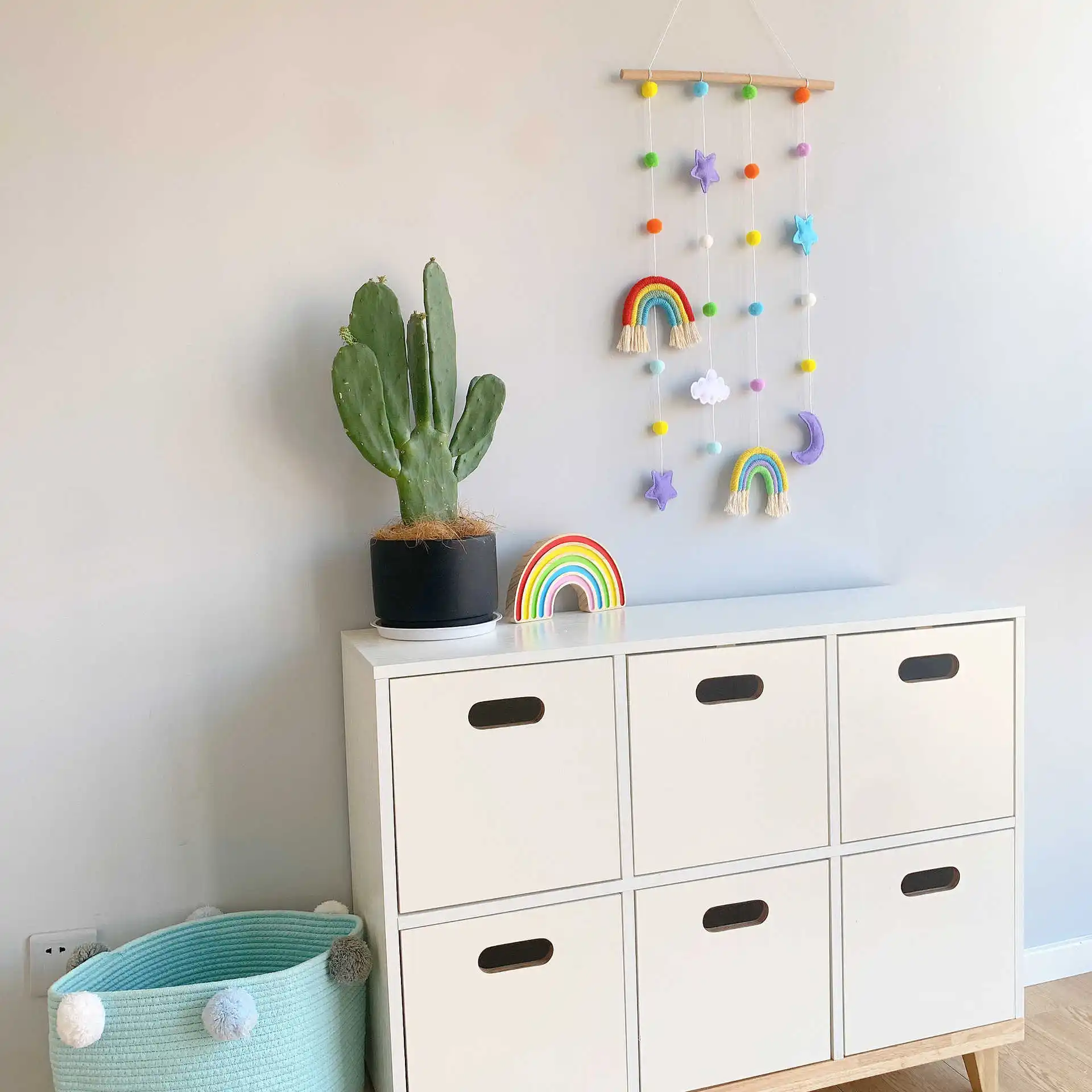 

Ins Kids Room Decoration Handmade Weaving Rainbow Wall Hanging Ornaments with Felt Ball Home Decor Wooden Stick Tassel Pendant