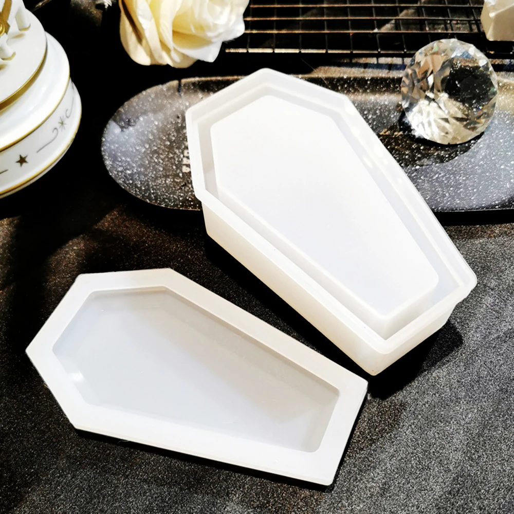 Форма гроба включая форму коробки ювелирных изделий и летучей мыши совы руки