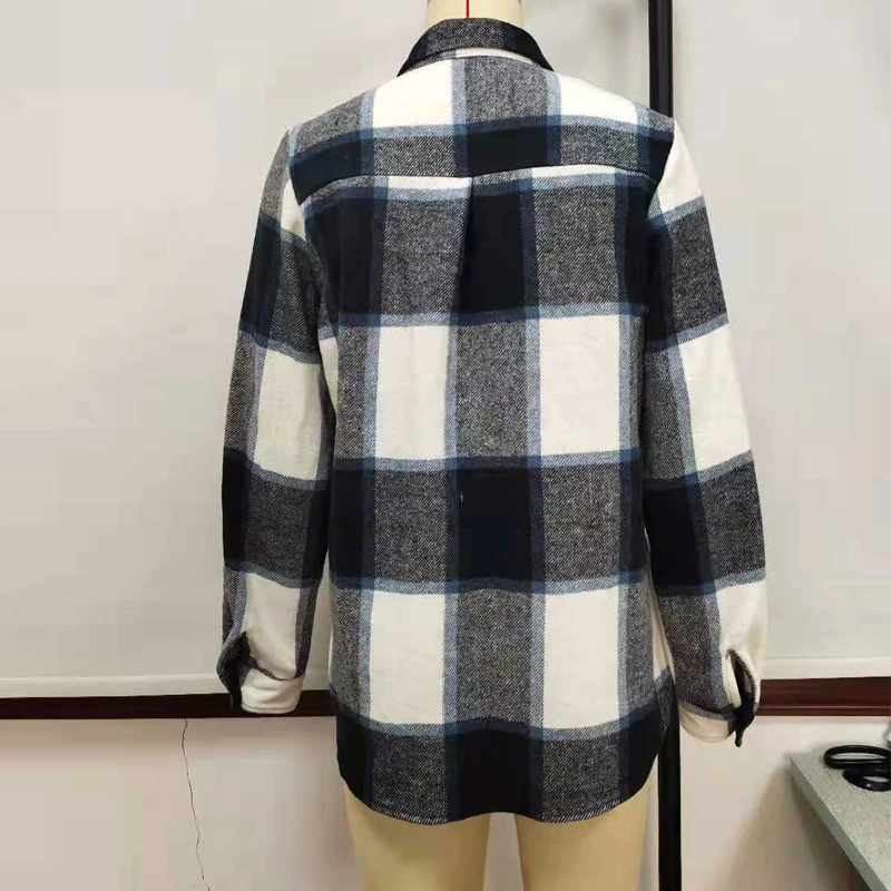 

2021 Autumn Winter Navy Green Plaid Jacket Women Casual Loose Long Sleeve Oversized Coat Fashion Thick Shirt Tops Streetwear