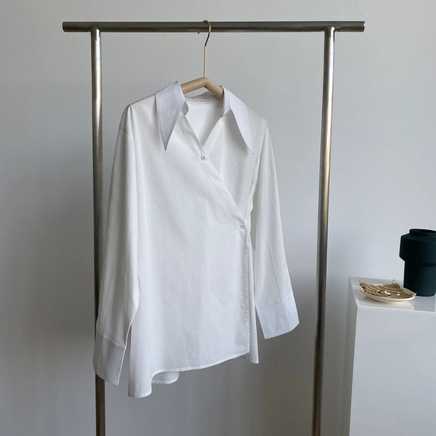 

Fashionable Shirt Women's 2020 Autumn Korean-Style Pointed Collar Long Sleeve Solid Color Blouse