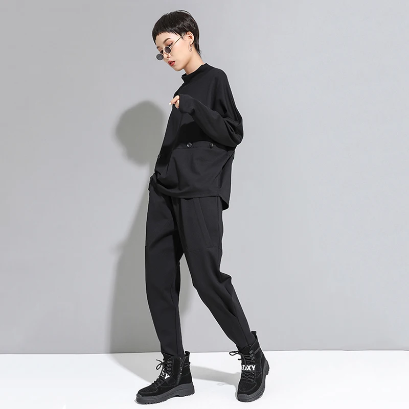 [EAM] Женская Черная Асимметричная футболка большого размера с пуговицами новая