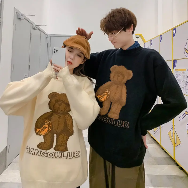 

Gangfeng ins bear cartoon sweater for men and women Japanese lazy wind loose pullover couple knit sweater