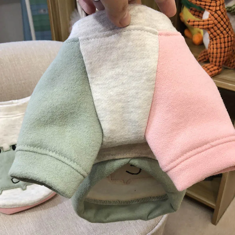 Осенняя одежда для домашних питомцев пары маленьких и средних собак чихуахуа