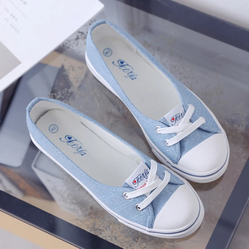 Women Fashion Sneakers Canvas Shoes Casual Loafers Woman Flats Boat Shoes Ladies Lace-up Female Vulcanize Shoes High Quality