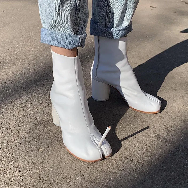 

2022 New Women Split Toe Boots Leather Ninja Tabi Boots Cow Leather Round Chunky Heel Ankle Boots Woman High Heels Ladies Shoes