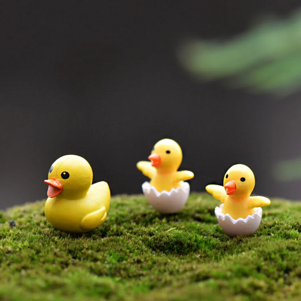 

2PCS/Set Cute Fairy Garden Mini Little Yellow Duck Resin Crafts Ducks Landscape Garden Ornament Miniature Dollhouse