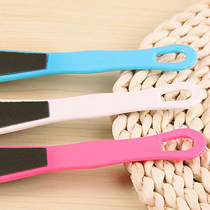 

1 . Pedicure Remover