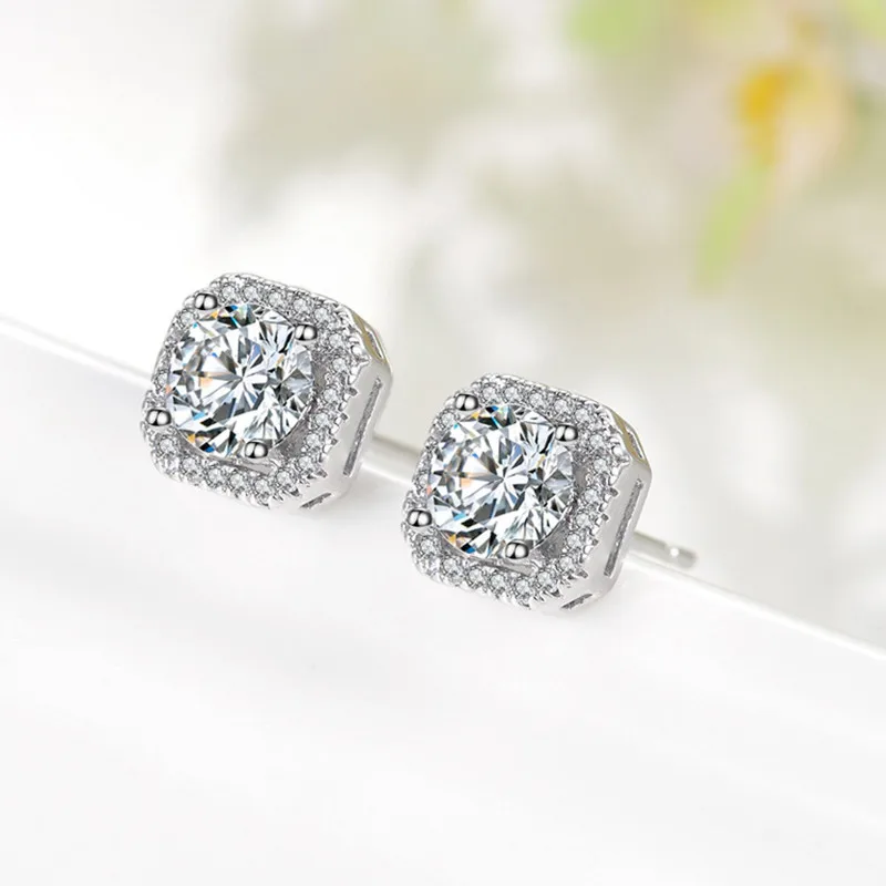 Женские квадратные серьги-гвоздики с фианитами | Украшения и аксессуары