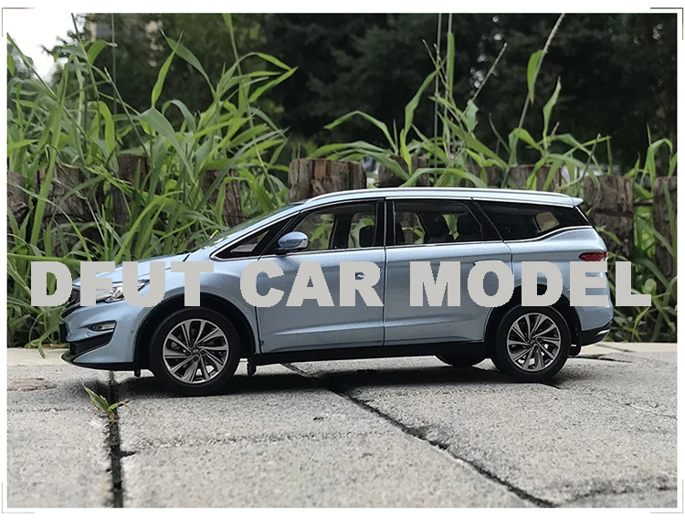 Литье под давлением 1:18 сплав игрушка с инерционным механизмом GEELY JIAJI MPV автомобиль модель детских игрушечных автомобилей авторизованный игрушки для детей