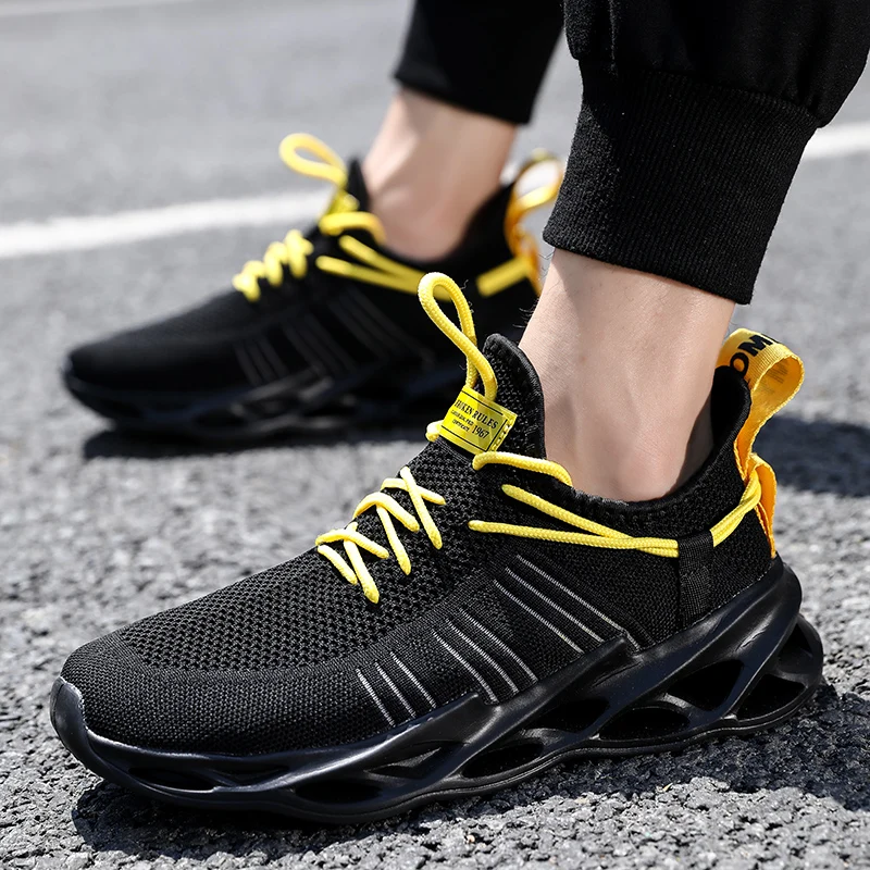 

Women Sneakers Sports Running Shoes Woman Fashion Male Couple Jogging Causal Shoes 2020 Fashion Flats Breathable Athletic Shoes