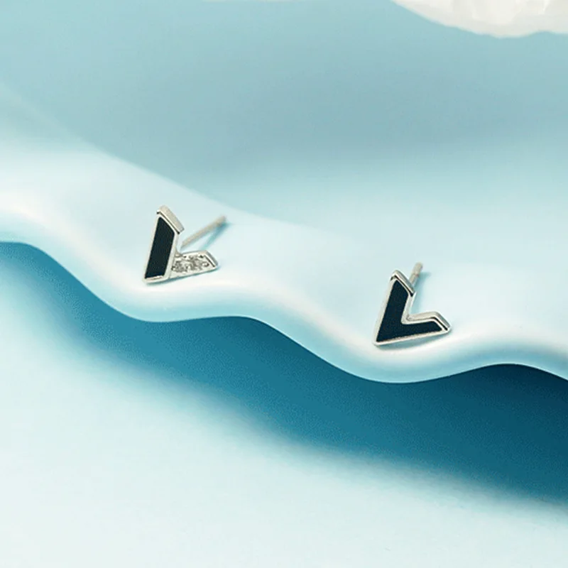 

KOFSAC Drip Glaze Black Letter V Stud Earrings For Girl Trendy Jewelry 925 Sterling Silver Earring Women Zircon Ear Accessories