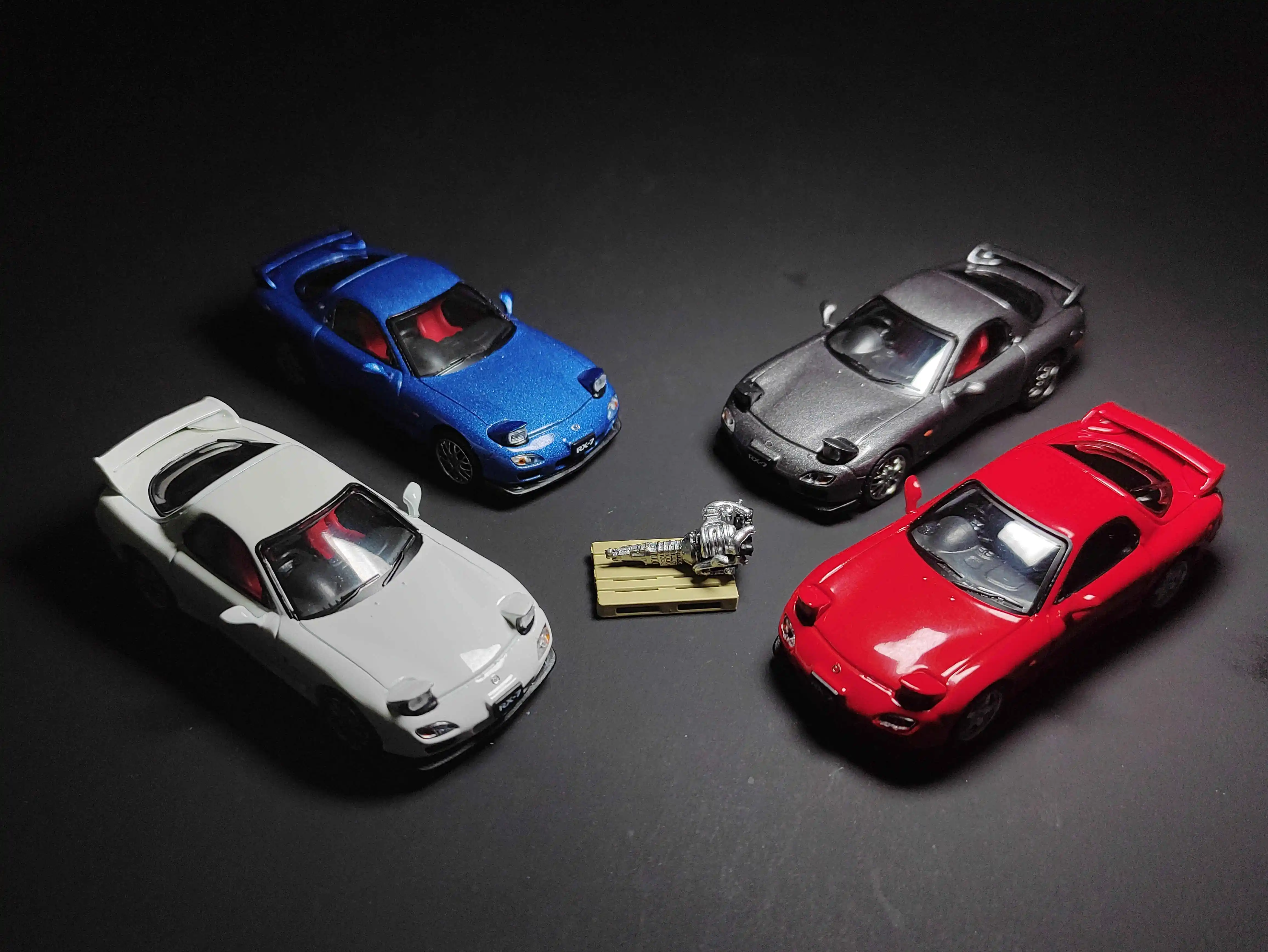 Модель автомобиля HeyToys Hobby JAPAN 1/64 (FD3S) литой выпуск RX-7 | Игрушки и хобби